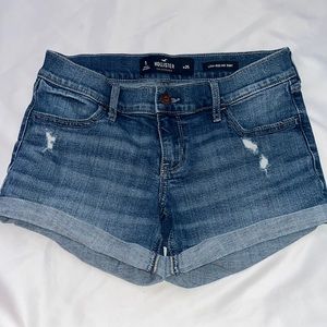 Hollister Lowrise Midi Short